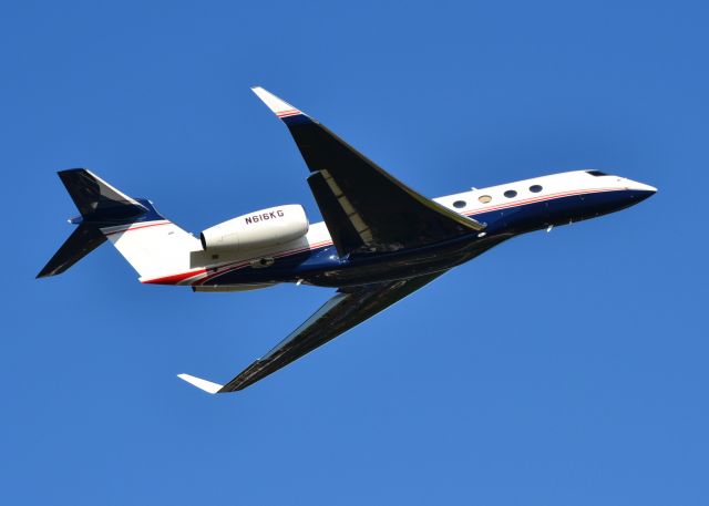 Gulfstream Aerospace Gulfstream G650 (N616KG) - AIRKRAFT ONE TRUST (NFL New England Patriots owner) at KCLT - 5/24/16