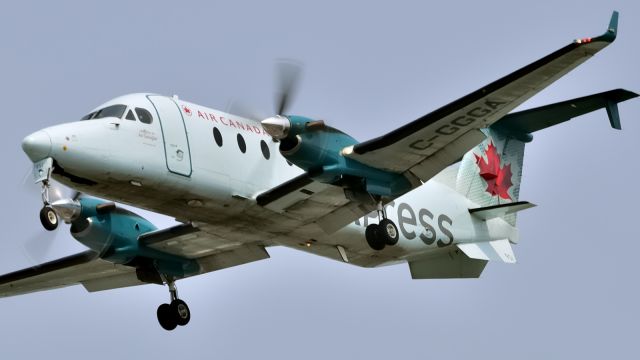 Beechcraft 1900 (C-GGGA)