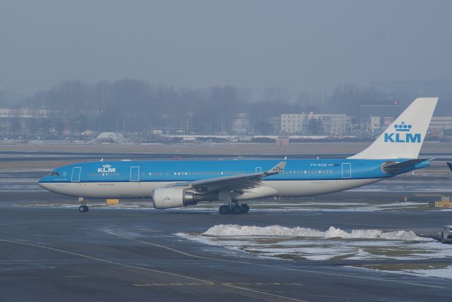 Airbus A330-200 (PH-AOB) - KLM A330-203 cn6793