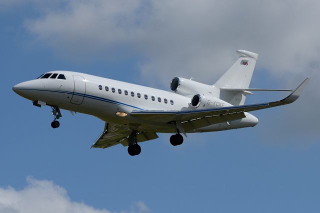 Dassault Falcon 900 (G-YCKF)