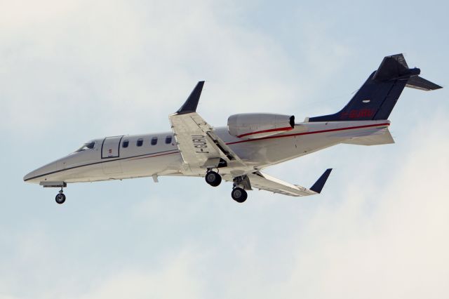 Learjet 40 (I-GURU) - COMP. SIRIO