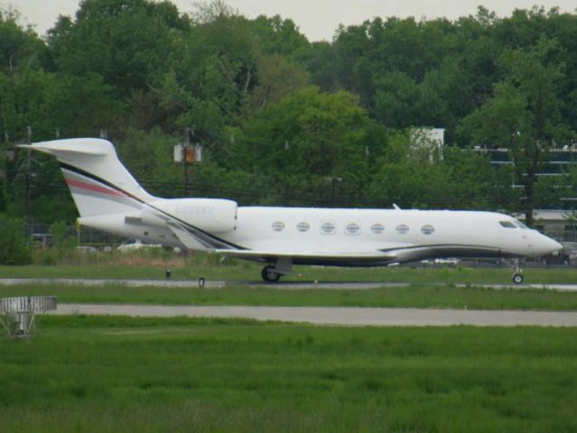GULFSTREAM AEROSPACE G-7 Gulfstream G600 (N959RW)