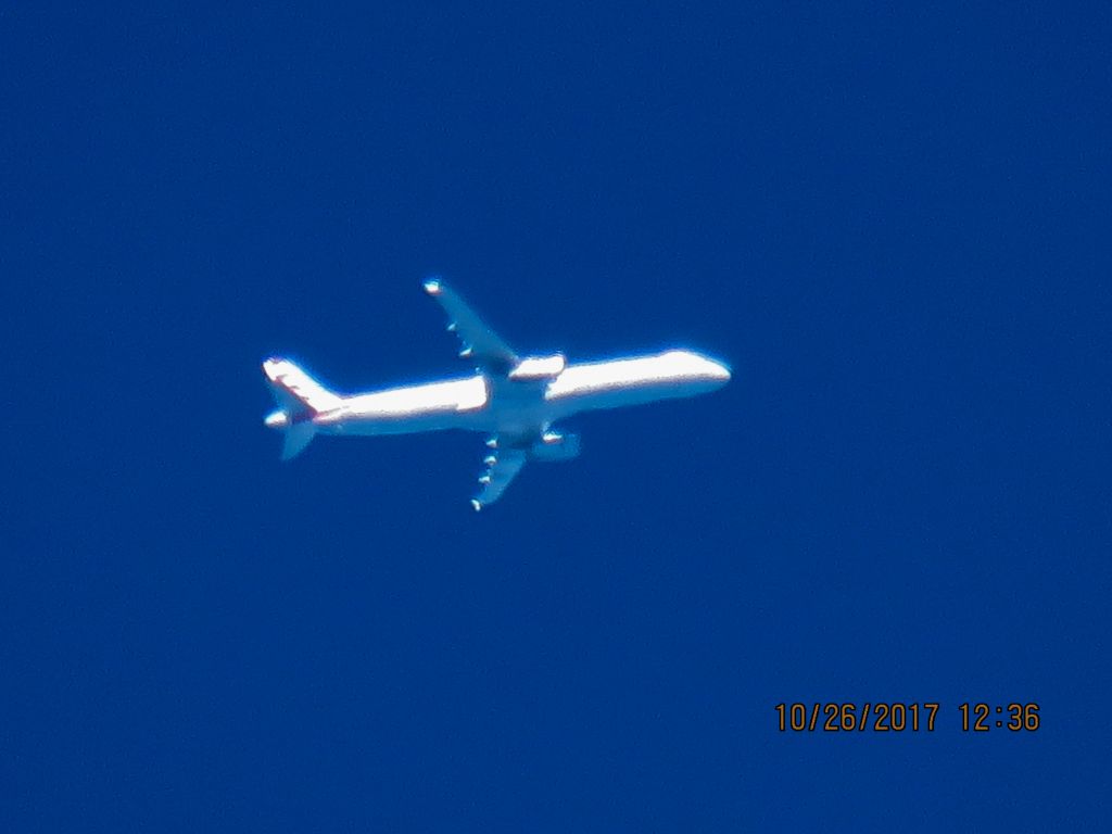 Airbus A321 (N545UW)