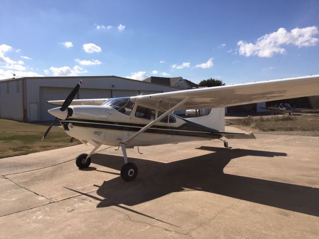 Cessna Skywagon 180 (N180W)