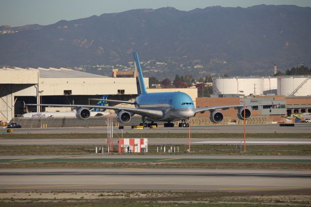 Airbus A380-800 (HL7621)