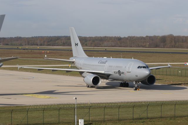 Airbus A310 (N15002) - 20210412 CC-150 Polaris 15002 at Eindhoven AB