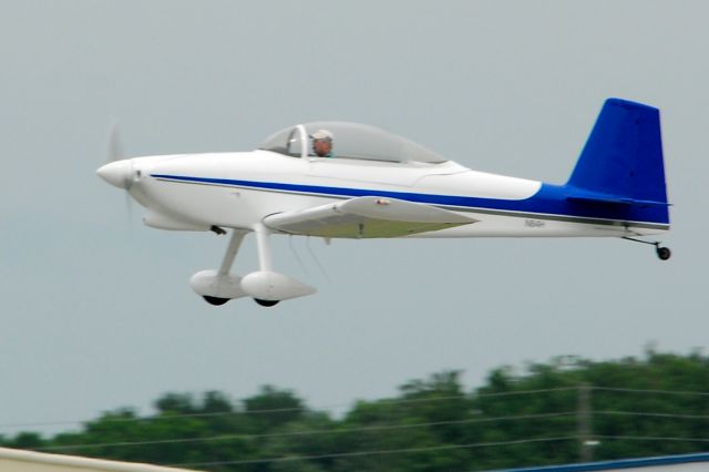 Experimental 100kts-200kts (N84H) - 2013 Sun n Fun Parade of Planes