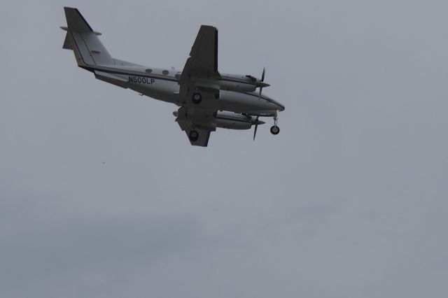 Beechcraft Super King Air 200 (N500LP)