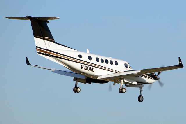 Beechcraft Super King Air 200 (N160AD)