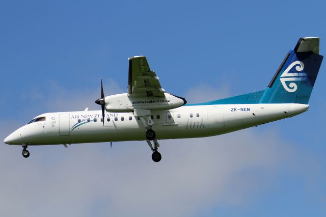 de Havilland Dash 8-300 (ZK-NEM)