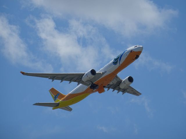 Airbus A330-300 (RP-C3348)