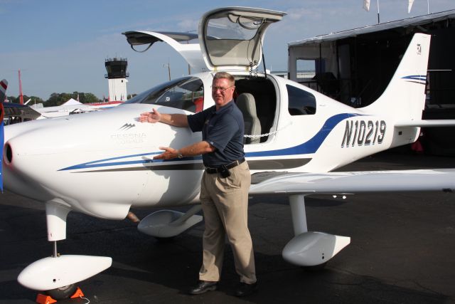 Cessna 350 (N10219) - Bruce Keller Cessna #1 Pilot Cessna Corvalis  Tuscaloosa Air Show 2009