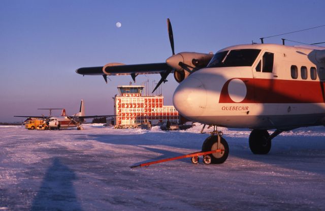 MISSING — - 19 February 1970, Sept-Îles airportbr /Twin Otter, F27 & VC7 Viscount on the ramp, under a nearly full moon.