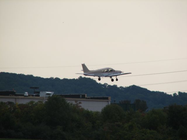 Piper Cherokee (N8015X) - Piper Warrior 2 taking off at Queen City