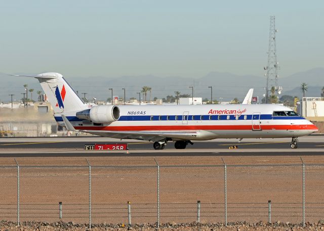 Canadair Regional Jet CRJ-200 (N869AS)