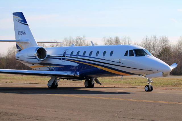 Cessna Citation Sovereign (N990H)