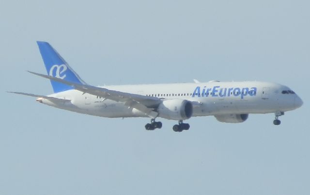 Boeing 787-8 (EC-MMY)