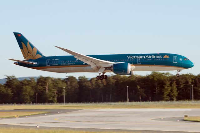 Boeing 787-9 Dreamliner (VN-A870)