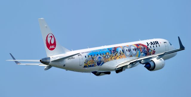 Embraer ERJ-190 (JA248J) - Specially Painted Aircraft JAL MINION JET 