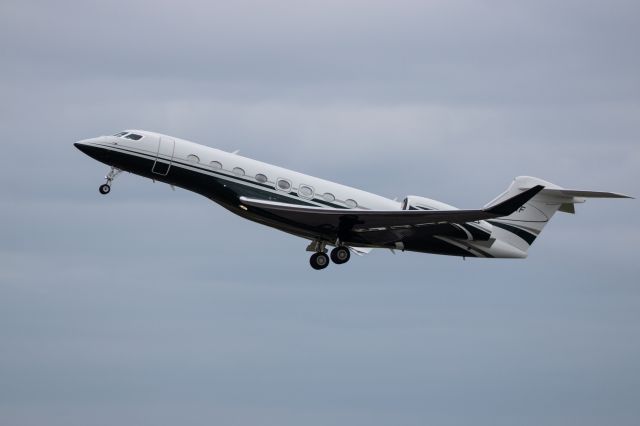 Gulfstream Aerospace Gulfstream G650 (N1F) - Gulfstream Registration N1F (ICAO24 A0007F) airborne after take off from Manchester Airport 26th March 23.