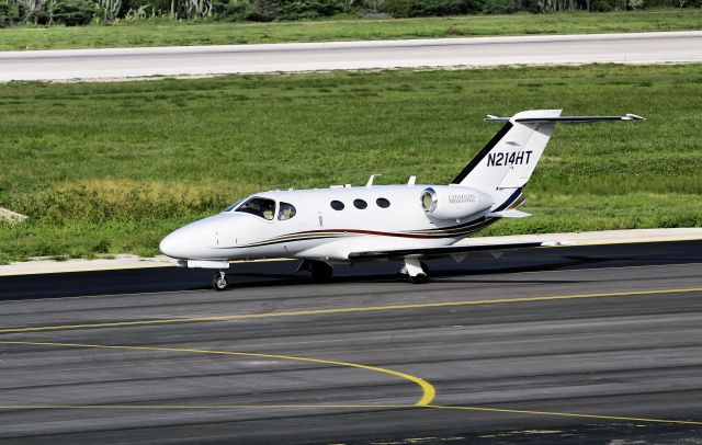 Cessna Citation Mustang (N214HT)