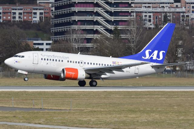 BOEING 737-600 (LN-RPG)