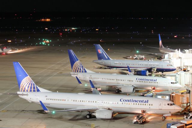 Airbus A319 (N848UA) - Taken On 11-17-2010