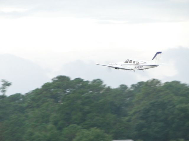 Beechcraft Baron (58) (N58PV)