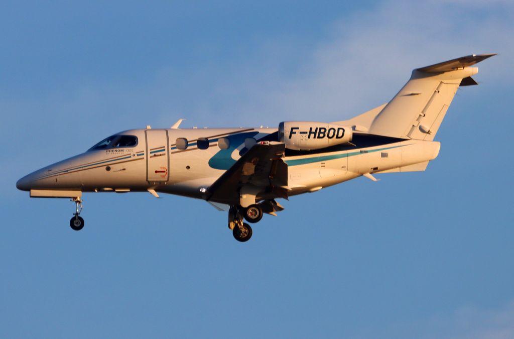 Embraer Phenom 100 (F-HBOD)