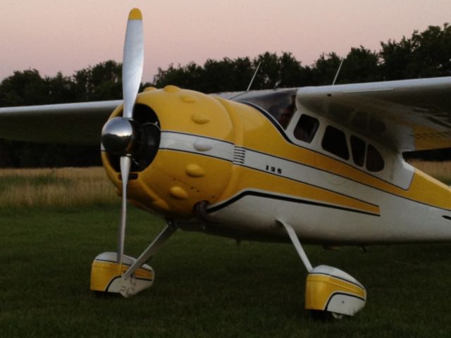 Cessna LC-126 (N1010D)