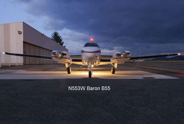 Beechcraft 55 Baron (N553W) - AjA 