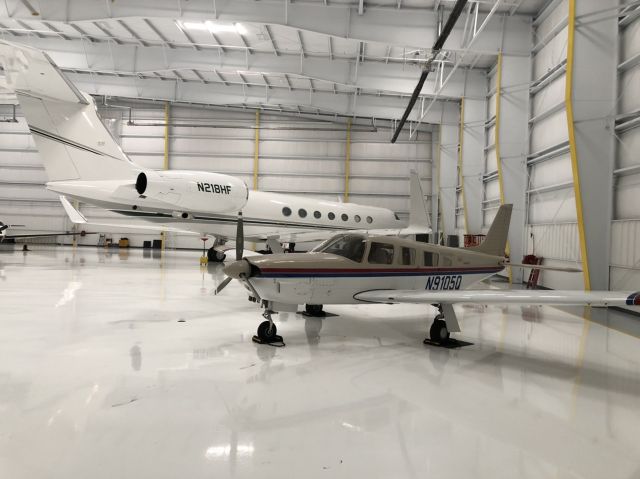 Piper Saratoga/Lance (N9105Q) - Resting is the hangar