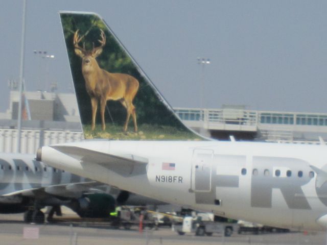 Airbus A319 (N918FR)