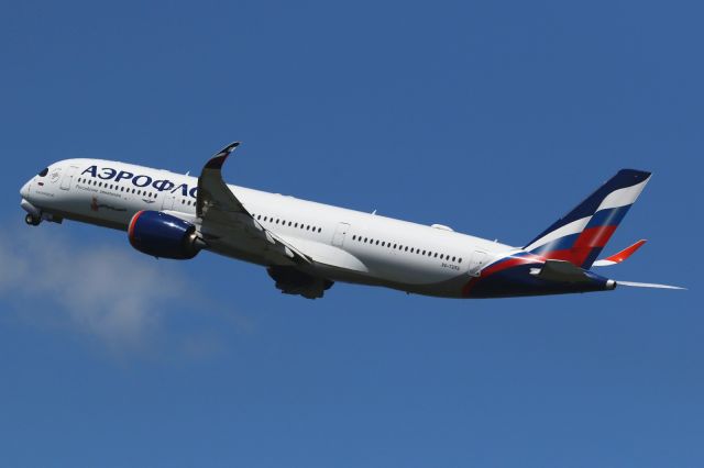 Airbus A350-900 (RA-73152)