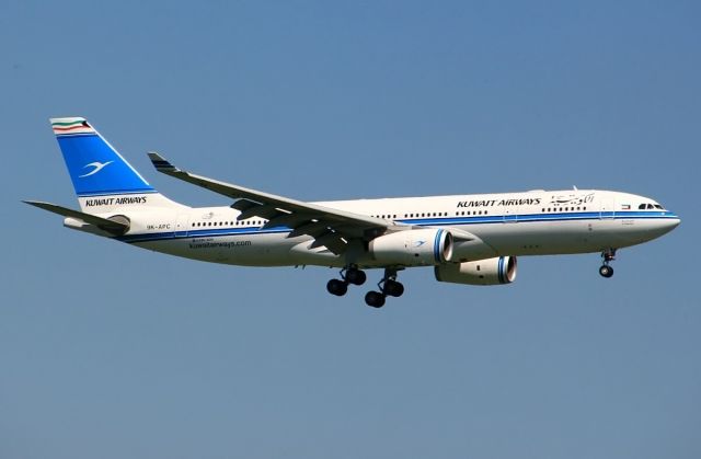 Airbus A330-200 (9K-APC)