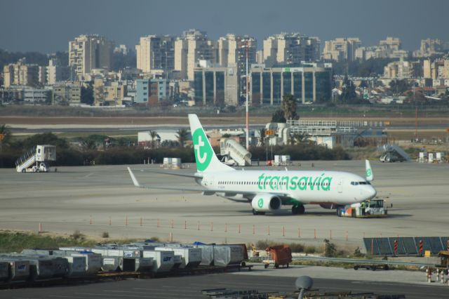 Boeing 737-800 (F-GZHA) - F-GZHA to Paris-Orly Pushback At Ben Gurion 6/2/17