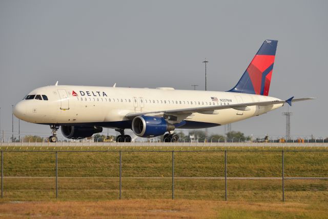 Airbus A320 (N337NW) - Exiting 23-L on 09-27-20