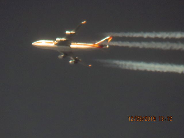 Boeing 747-400 (N745CK)