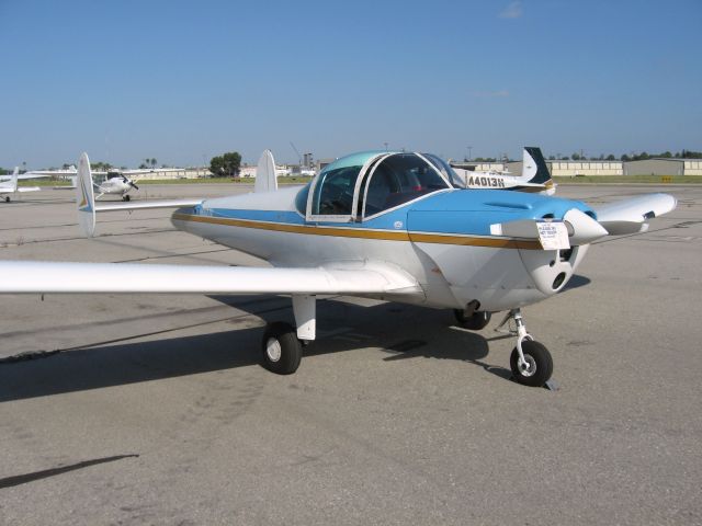 N6527Q — - PARKED AT FULLERTON