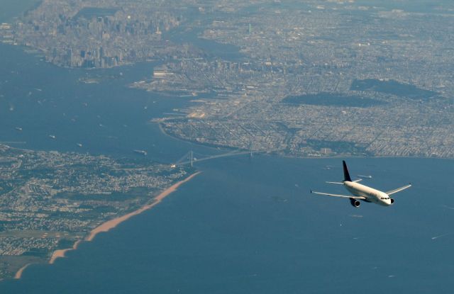 Airbus A320 — - At 17,500 ft safe under control of NY tracon.