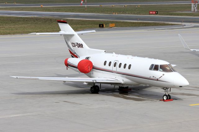 Hawker 800 (CS-DRR)