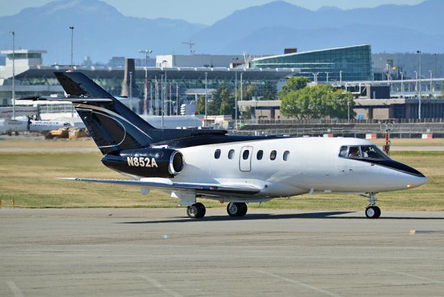 Hawker 800 (N852A)