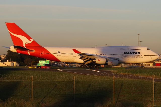 Boeing 747-400 (VH-OJI)