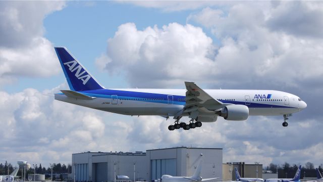 Boeing 777-200 (JA741A) - BOE591(LN:1005) on final approach to runway 16R to complete its maiden flight to KGEG and return on 4/4/12.