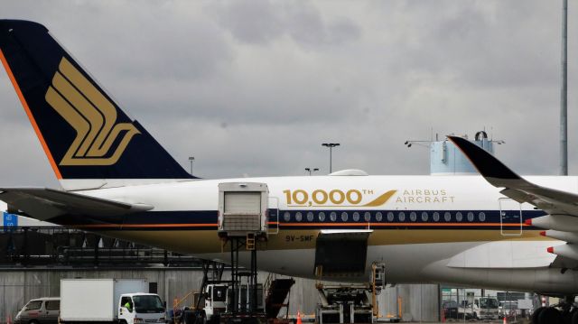 Airbus A350-900 (9V-SMF) - The 10,000th Airbus has arrived at NZCH. 