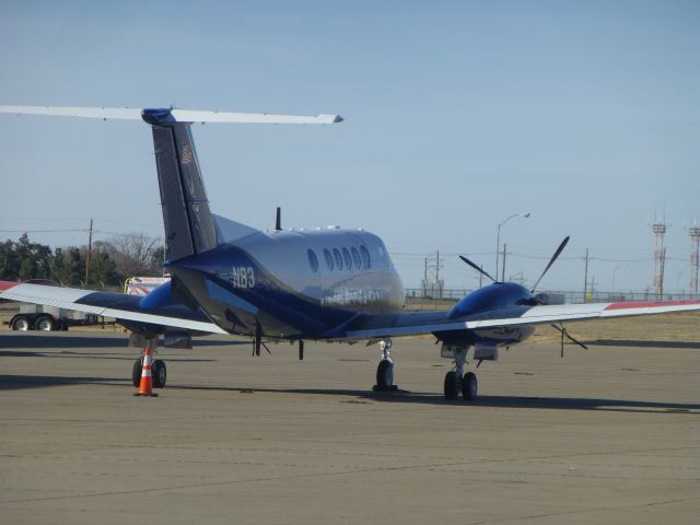 Beechcraft Super King Air 300 (N83)