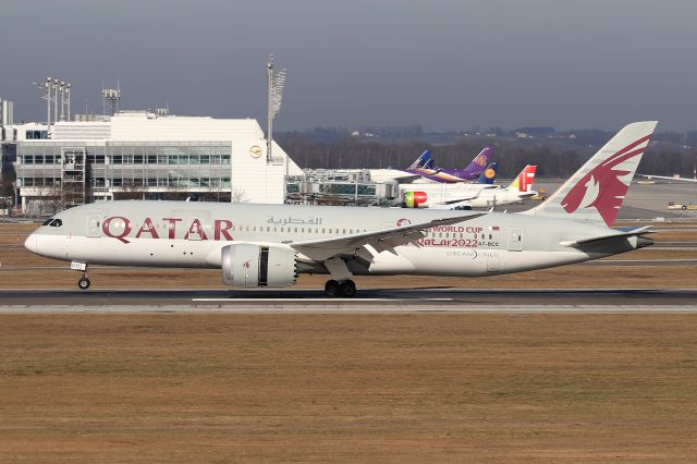 Boeing 787-8 (A7-BCC)