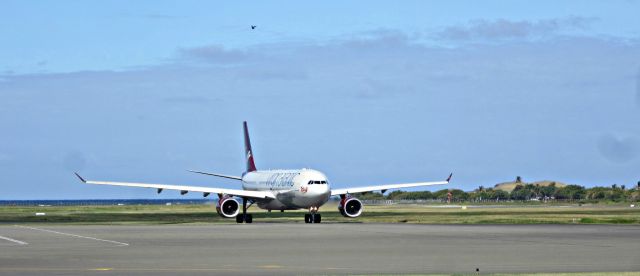 Airbus A330-300 (G-VINE)