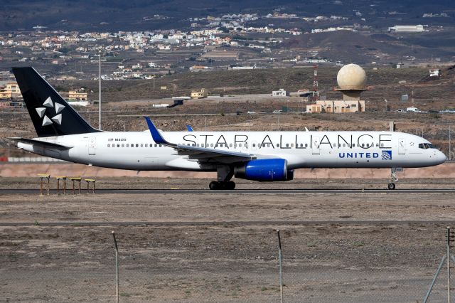 Boeing 757-200 (N14120)
