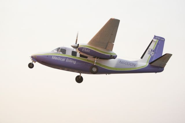 Aero U-4A Commander 560 (N6000N)